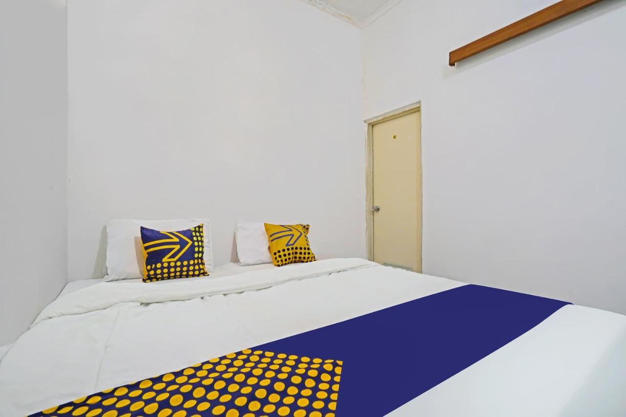 Spot On 91723 Sony Homestay Syariah Sukabumi Exterior foto