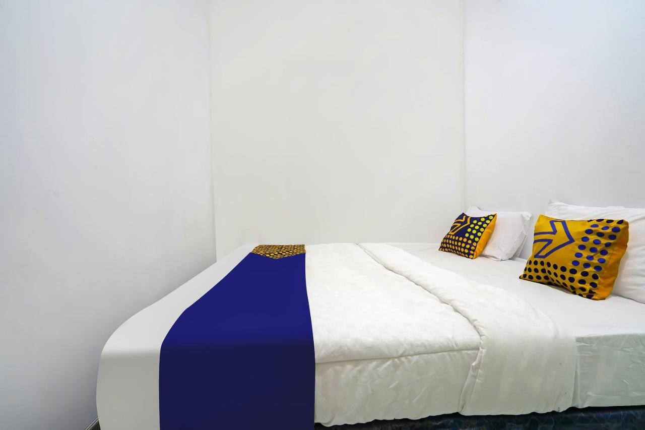Spot On 91723 Sony Homestay Syariah Sukabumi Exterior foto